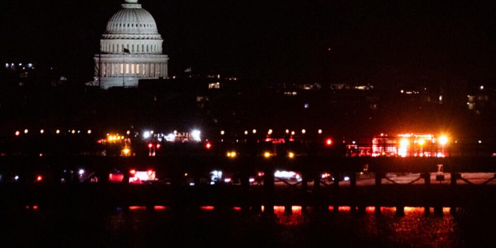 Members of Congress react to deadly DC plane collision