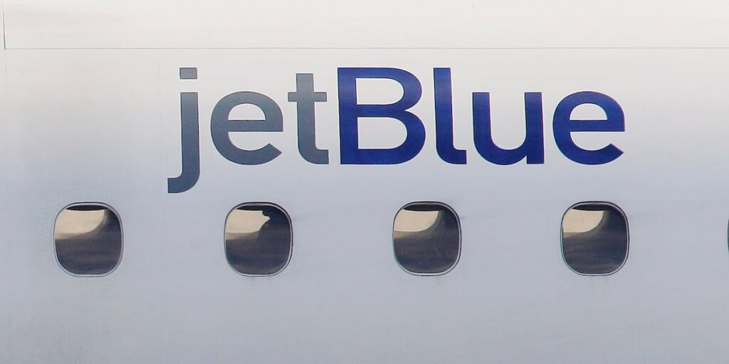 JetBlue flight near Venezuela avoids ‘midair collision’ with US Air Force tanker